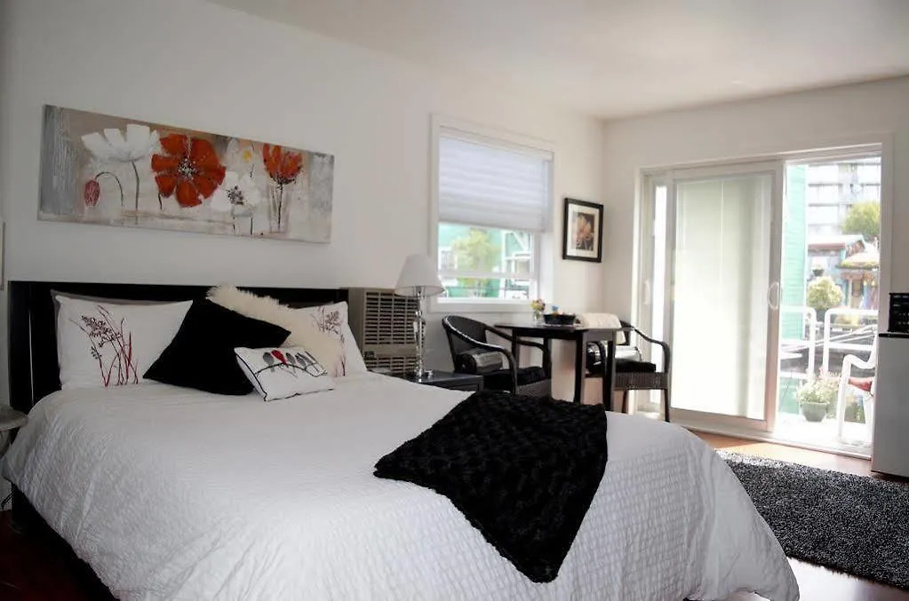 Fisherman'S Wharf Bed & Breakfast ビクトリア 2*,